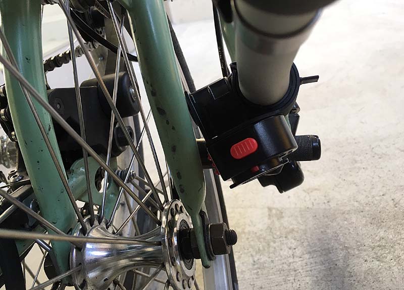 Brompton and TiGRA Bike CONSOLE LITE For iPhone